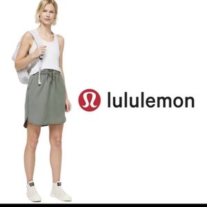Lululemon On the Fly Skirt Woven